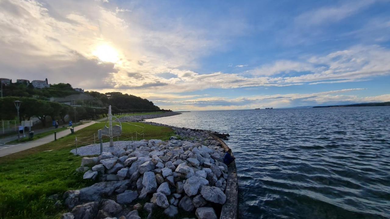 Sobe Al Moletto Lägenhet Koper Exteriör bild