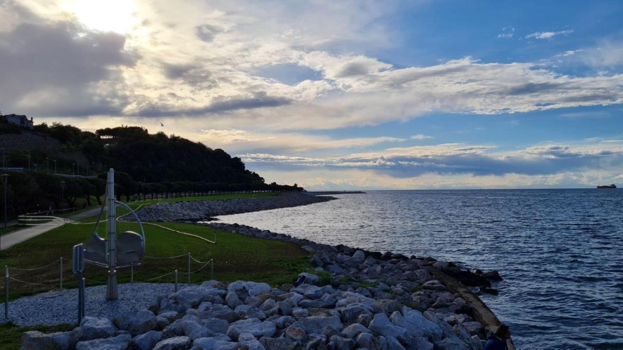 Sobe Al Moletto Lägenhet Koper Exteriör bild