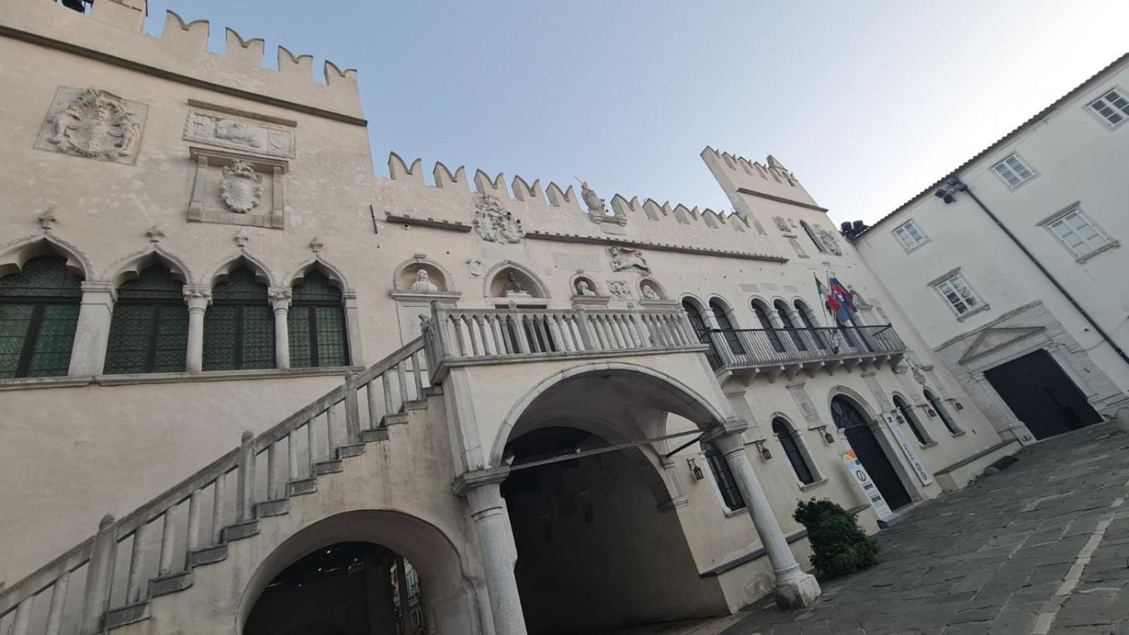 Sobe Al Moletto Lägenhet Koper Exteriör bild